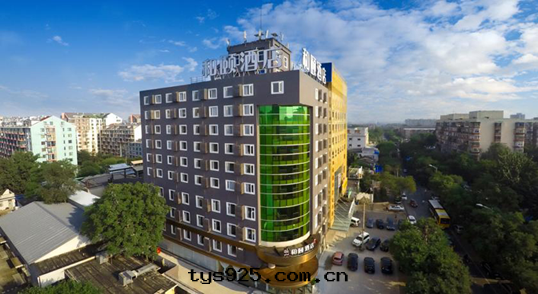 北京(jīng)和(hé)颐酒(jiǔ)店(diàn)降噪施工合同(tóng)